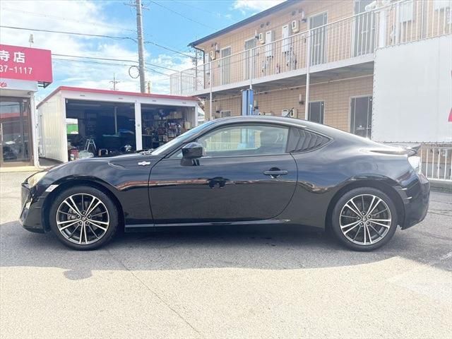 Toyota 86 2013-03 16358-7