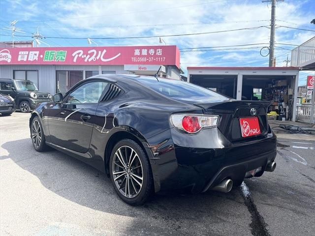 Toyota 86 2013-03 16358-6