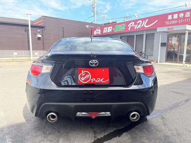 Toyota 86 2013-03 16358-5