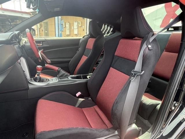 Toyota 86 2013-03 16358-21