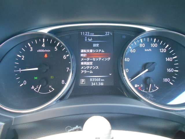 Nissan X-TRAIL 2015-11 186611-2