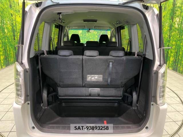 Honda e 2012-11 379263-12