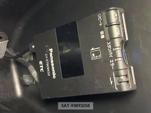 Honda e 2012-11 379263-6