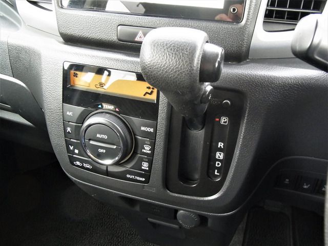 Suzuki SPACIA 2016-11 188032-18