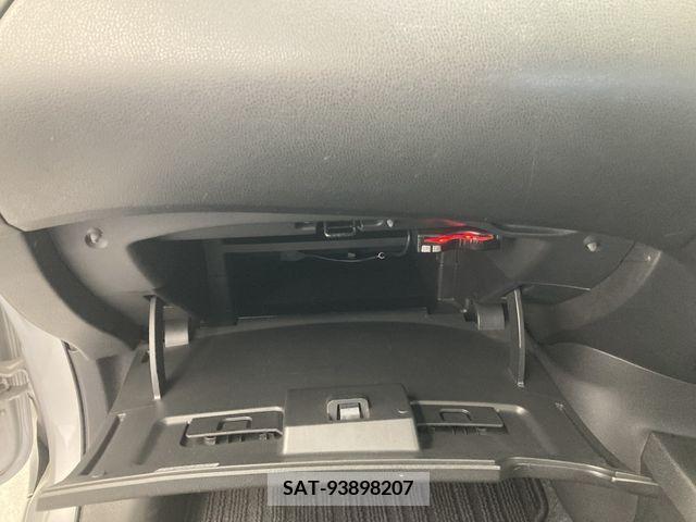 Nissan NOTE 2016-03 365311-25