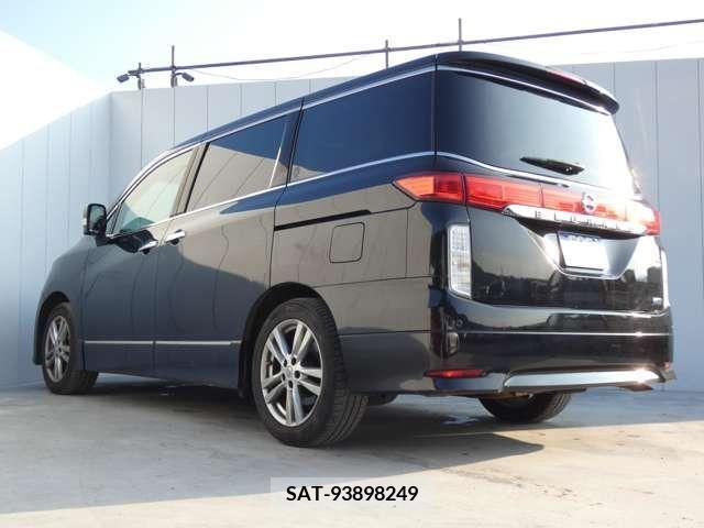 Nissan ELGRAND 2010-12 359736-5