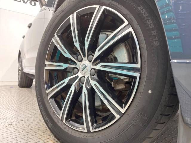 Volvo XC60 2020-04 17323-14