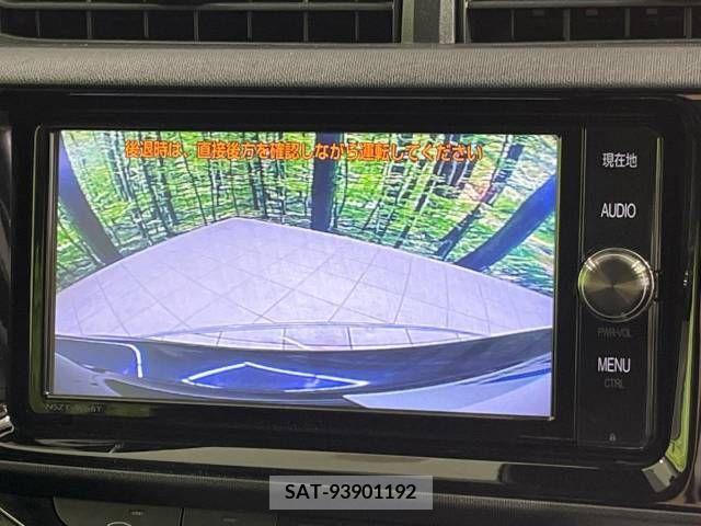 Toyota AQUA 2017-03 204643-3