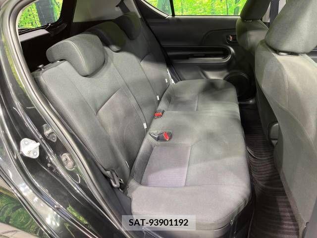 Toyota AQUA 2017-03 204643-9
