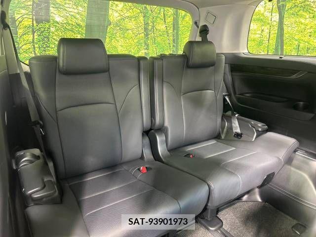 Toyota ALPHARD 2022-11 299573-11