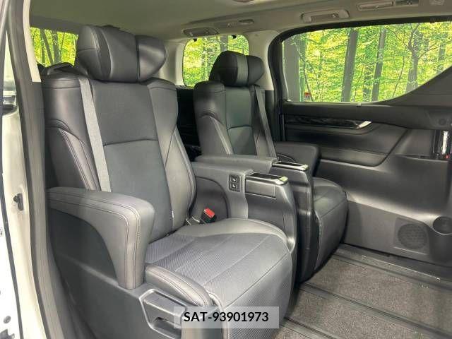 Toyota ALPHARD 2022-11 299573-10