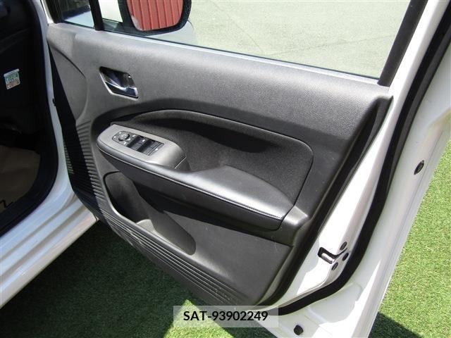Nissan NOTE 2022-03 233744-16