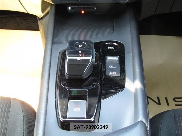 Nissan NOTE 2022-03 233744-14
