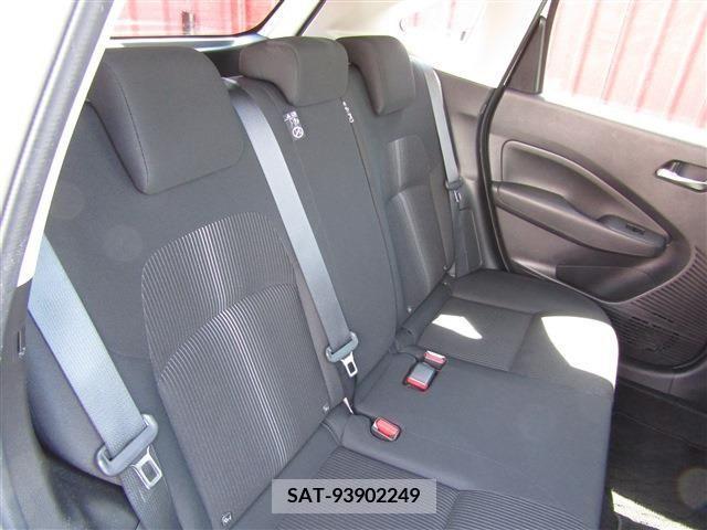Nissan NOTE 2022-03 233744-10