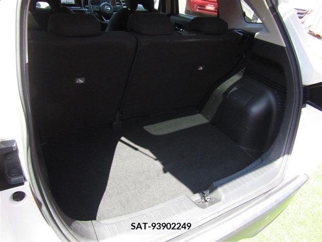 Nissan NOTE 2022-03 233744-11