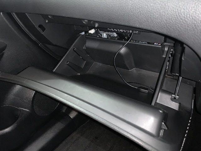 Nissan X-TRAIL 2015-03 12553-17