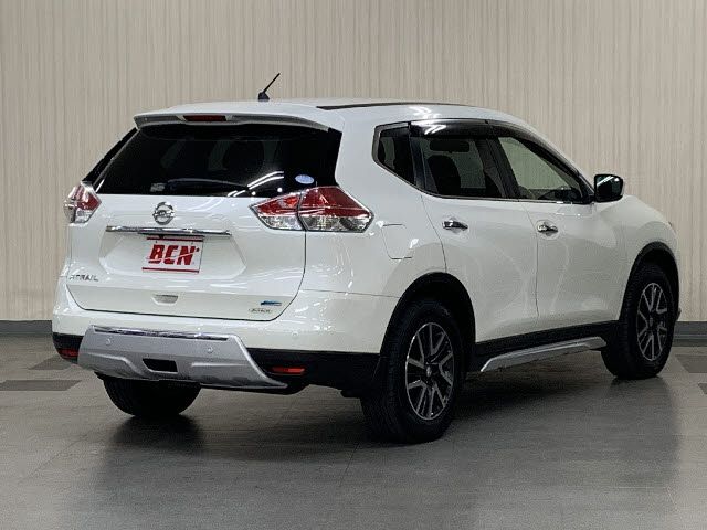 Nissan X-TRAIL 2015-03 12553-2