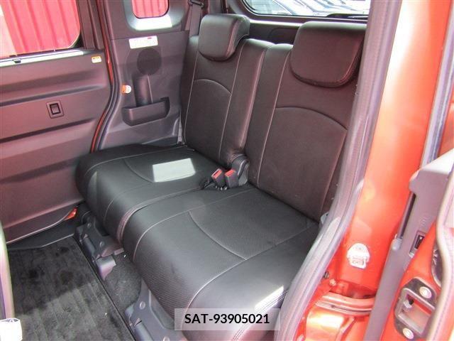 Daihatsu WAKE 2014-11 201933-6