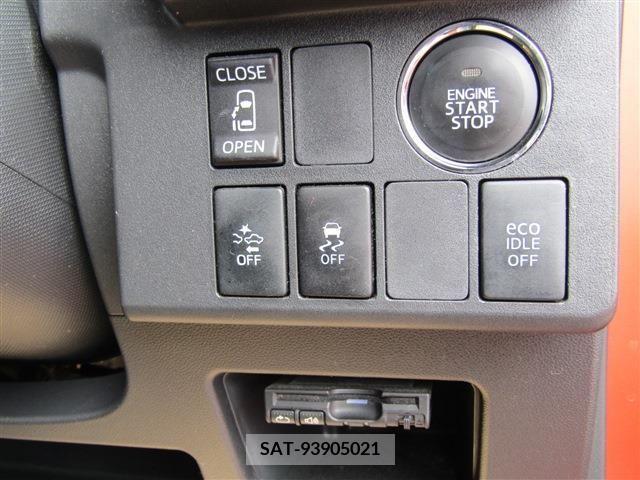 Daihatsu WAKE 2014-11 201933-4