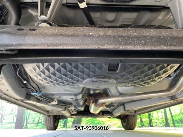 Daihatsu TAFT 2021-08 340016-19