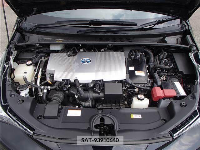 Toyota PRIUS 2017-09 281870-18