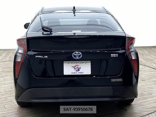 Toyota PRIUS 2016-06 281999-12
