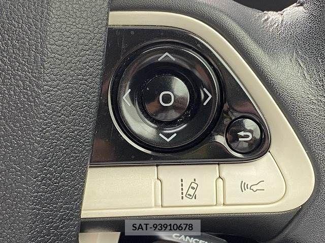 Toyota PRIUS 2016-06 281999-3