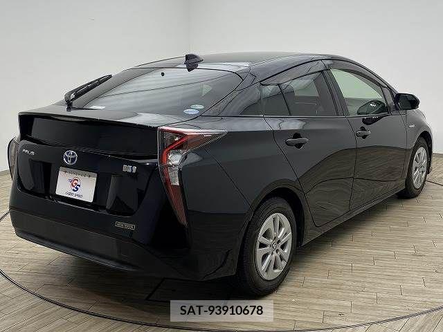 Toyota PRIUS 2016-06 281999-15