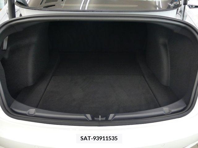 Tesla MODEL 3 2022-02 334883-19