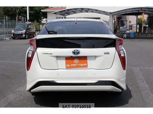 Toyota PRIUS 2016-02 282167-3
