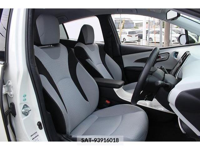 Toyota PRIUS 2016-02 282167-8