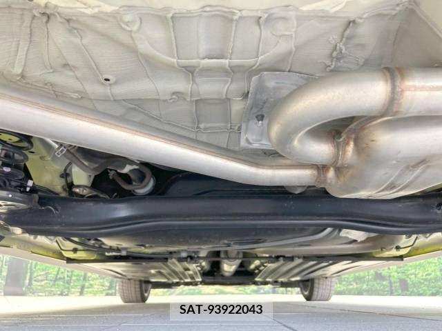 Suzuki SWIFT 2023-04 369006-19