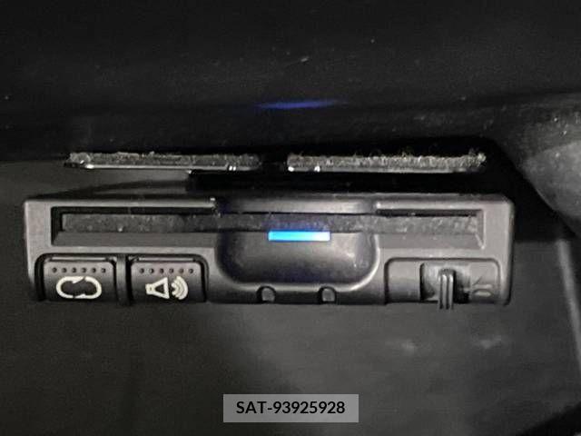Honda N BOX CUSTOM 2015-04 241219-6