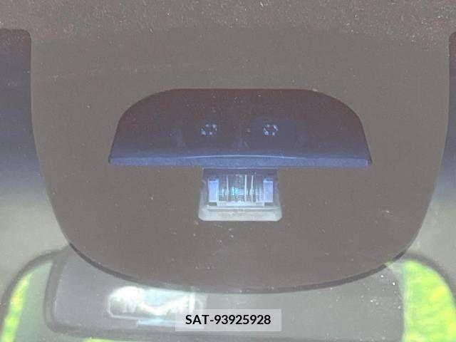 Honda N BOX CUSTOM 2015-04 241219-5