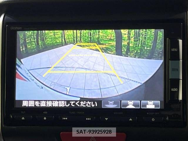 Honda N BOX CUSTOM 2015-04 241219-3