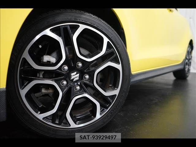 Suzuki SWIFT 2018-10 352407-3