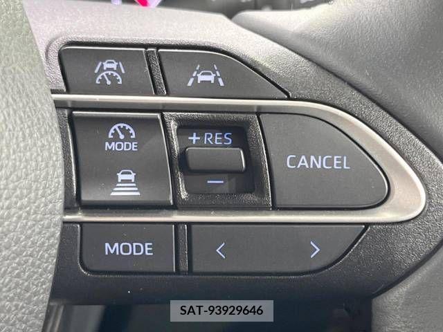 Toyota NOAH 2022-07 298096-7