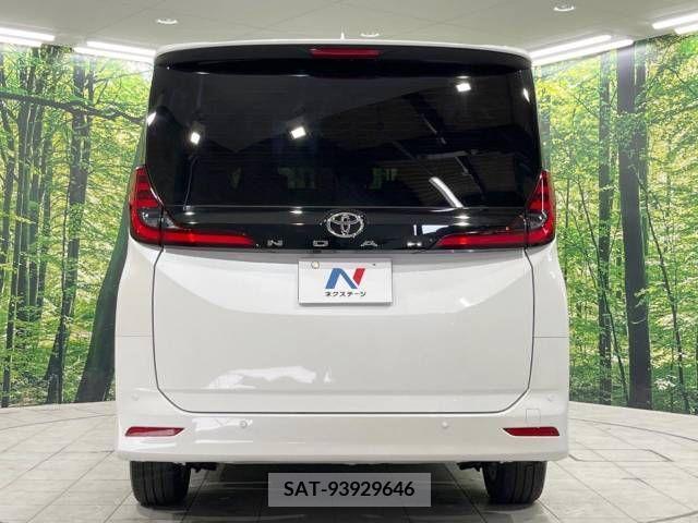 Toyota NOAH 2022-07 298096-16