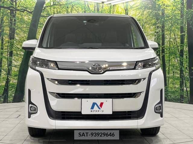 Toyota NOAH 2022-07 298096-15