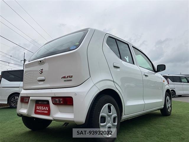 Suzuki ALTO 2019-06 355792-1