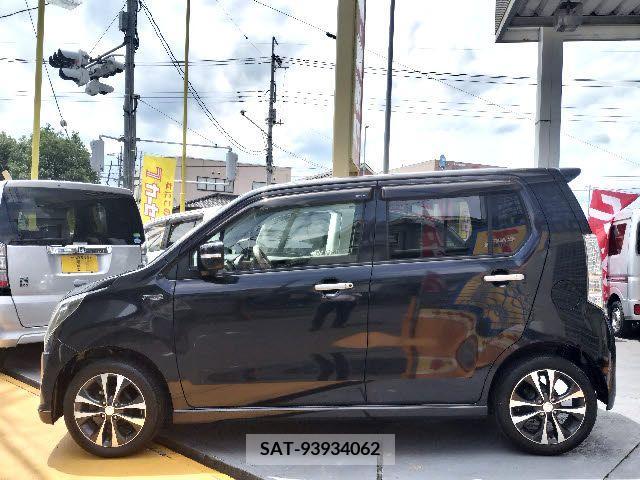Suzuki WAGON R 2013-12 337767-5
