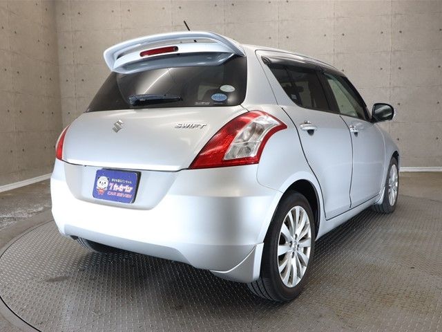 Suzuki SWIFT 2011-04 26880-1