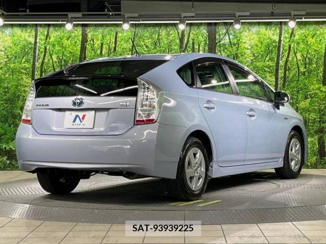 Toyota PRIUS 2010-04 366473-17