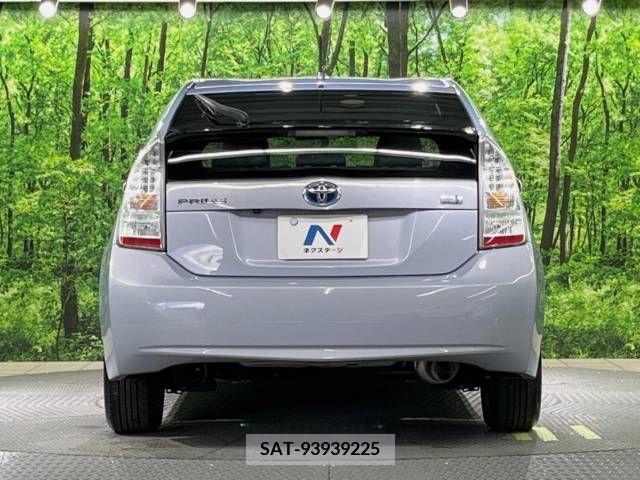 Toyota PRIUS 2010-04 366473-15
