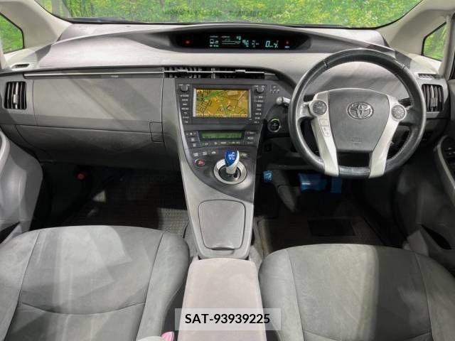 Toyota PRIUS 2010-04 366473-1