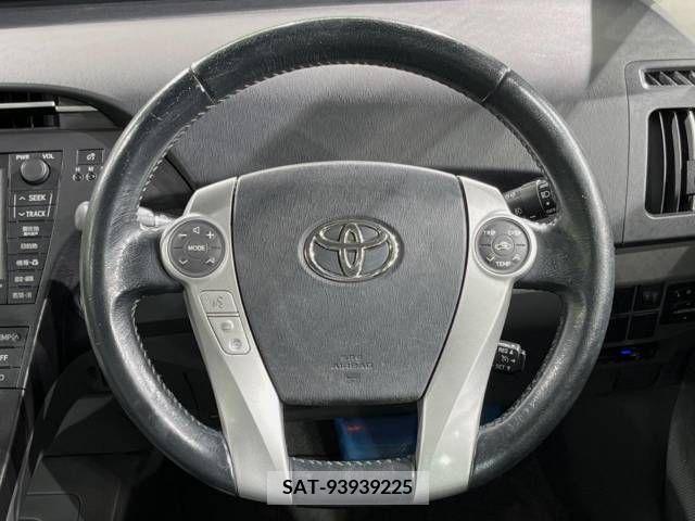 Toyota PRIUS 2010-04 366473-11