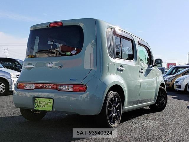 Nissan CUBE 2015-06 255332-1