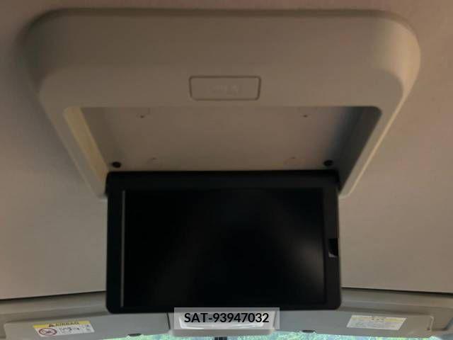 Nissan SERENA 2019-05 325026-2