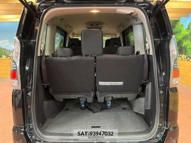 Nissan SERENA 2019-05 325026-11