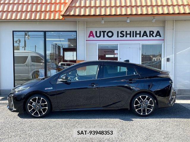 Toyota PRIUS PHV 2019-05 282561-2